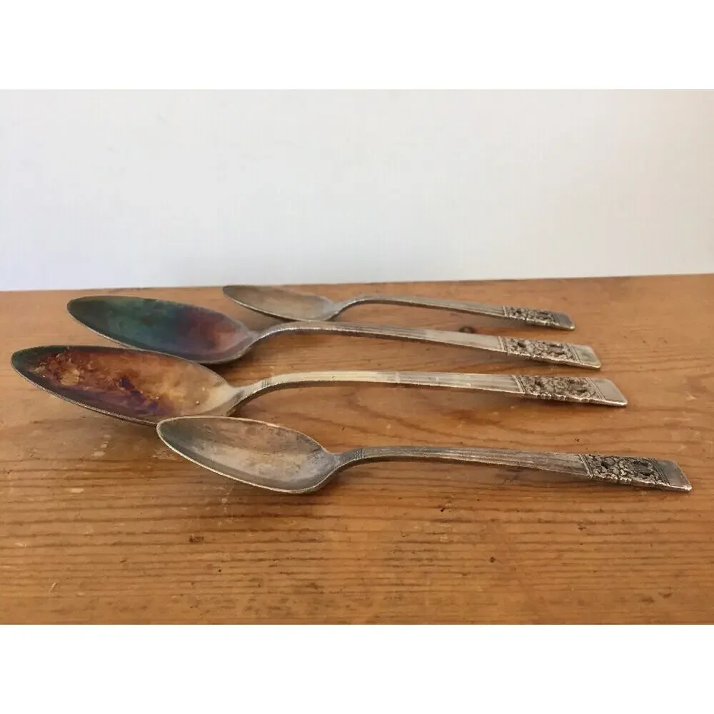 Lot 4 Vtg ONEIDA Community Plate Silverplate Flatware Serving Tea Spoons